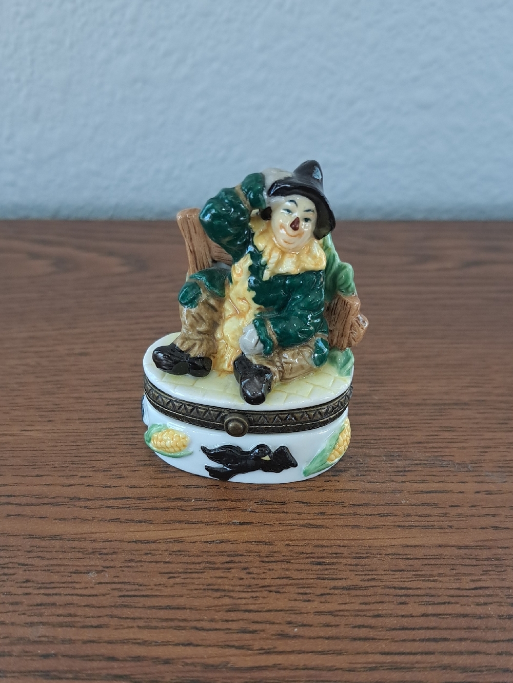 Midwest Of Cannon Falls The Scarecrow Porcelain Hinged Box